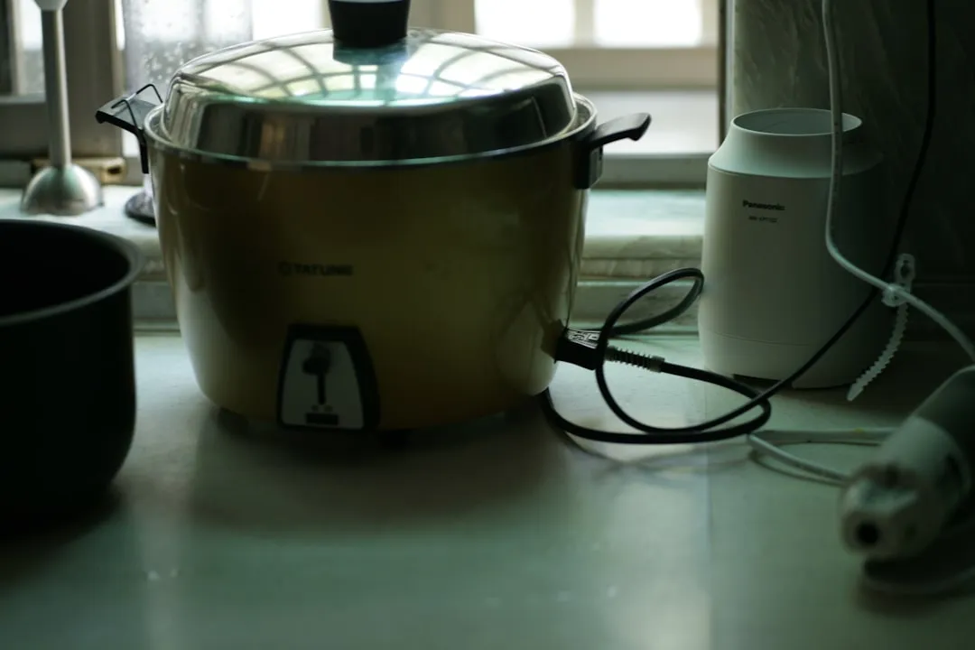 嵌入式开发在工业控制中的应用与选型要点