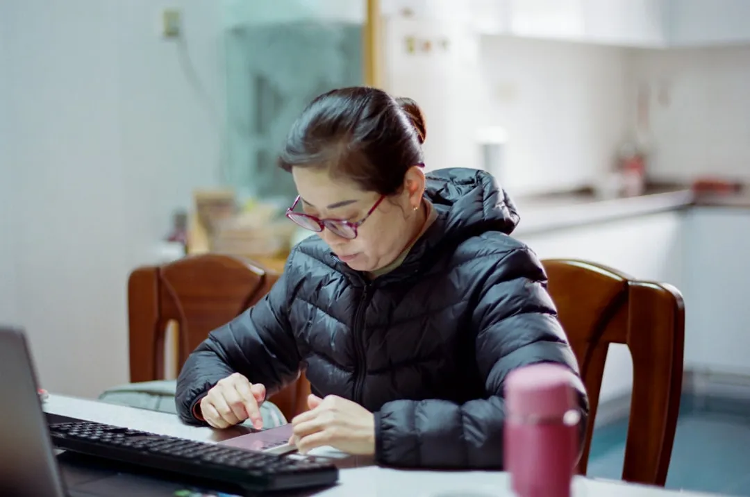 重庆电子产品研发服务全解析：从电子方案设计到硬件设计落地的关键环节